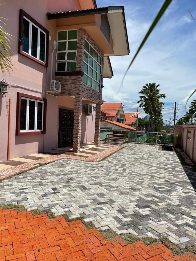 Homestay D' Sepangar Hills Kota Kinabalu Bagian luar foto